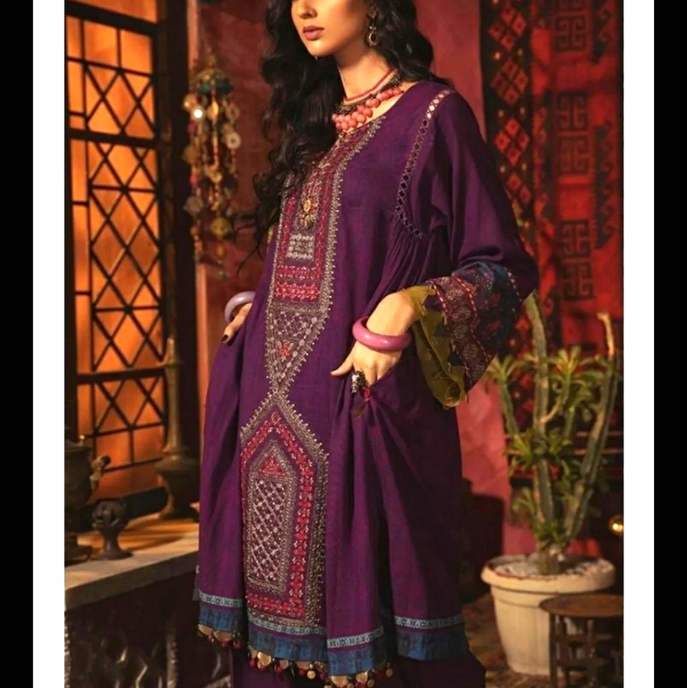 Pakistani dress Maria b